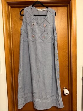 Cottagecore Embroidered Sleeveless Button-Trim Dress Jumper